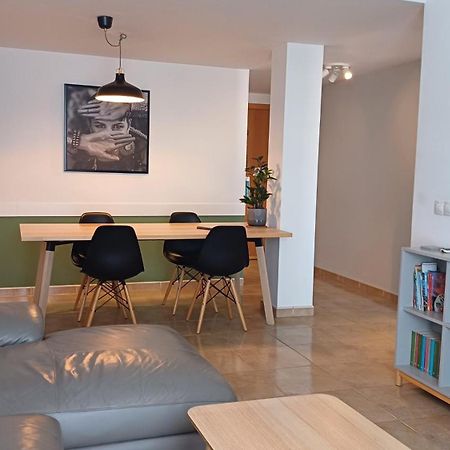 Modern House With 2 Bedrooms Near The Beach Castillo del Romeral Luaran gambar
