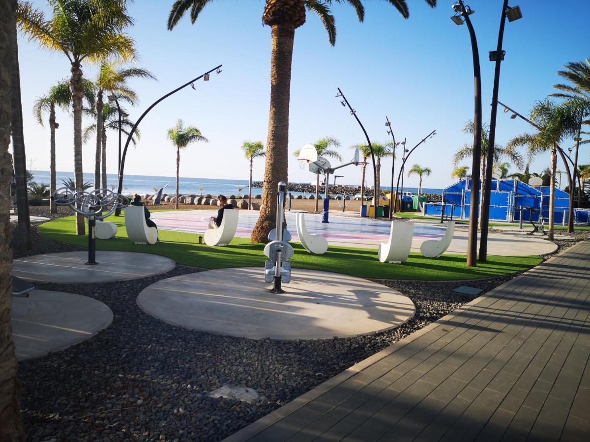 Modern House With 2 Bedrooms Near The Beach Castillo del Romeral Luaran gambar