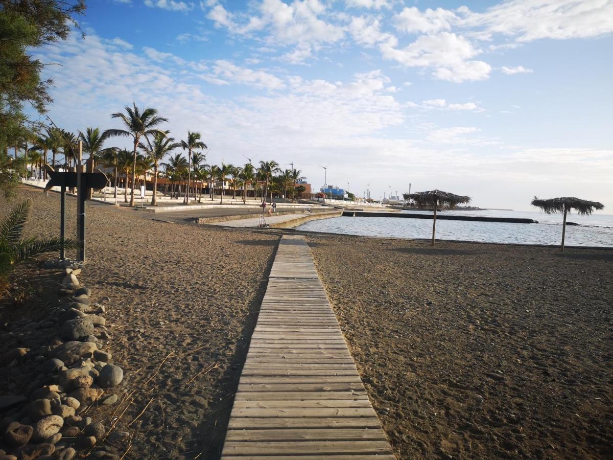 Modern House With 2 Bedrooms Near The Beach Castillo del Romeral Luaran gambar